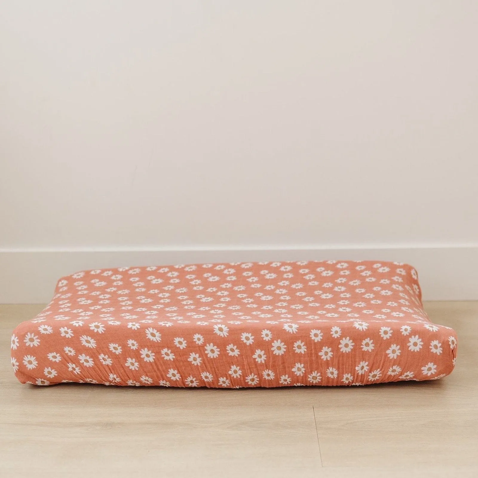 Arizona Daisy Muslin Changing Pad Cover