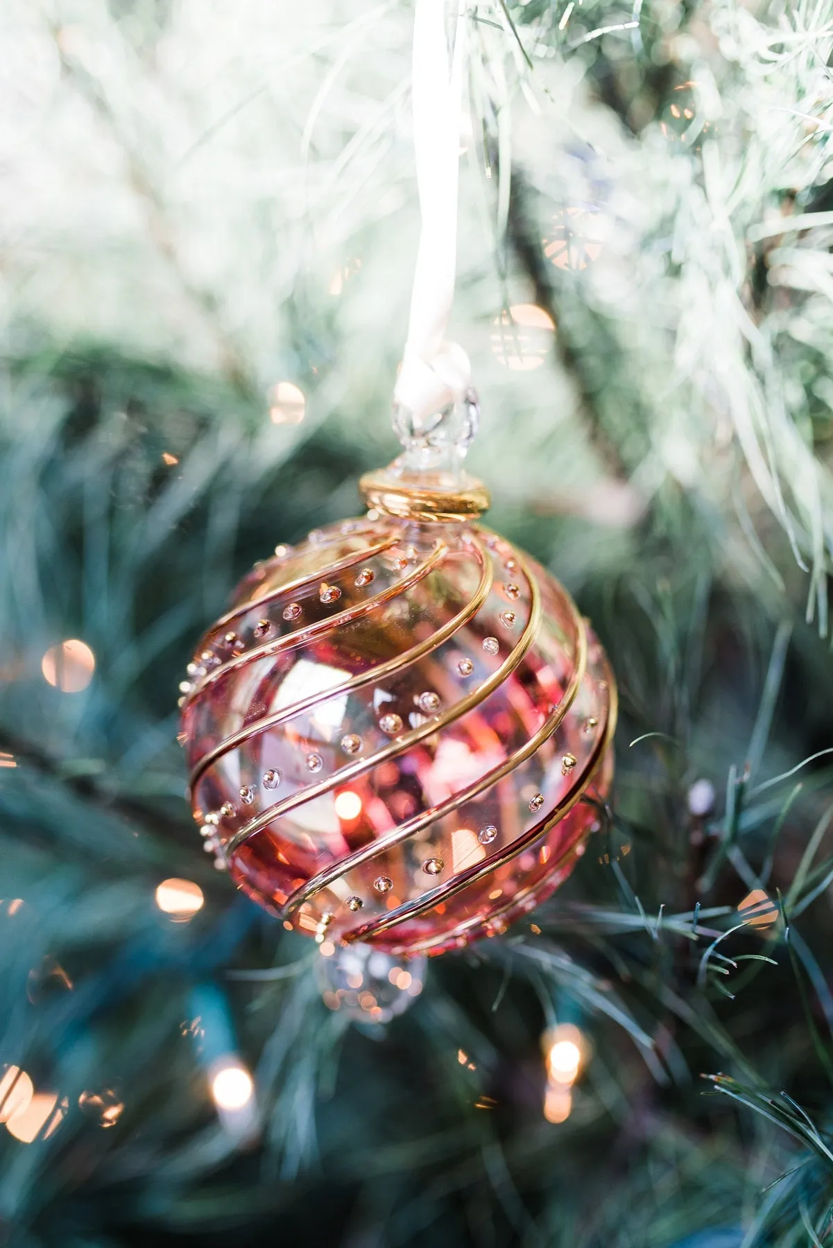 Beribboned Dot Ball Ornament Red